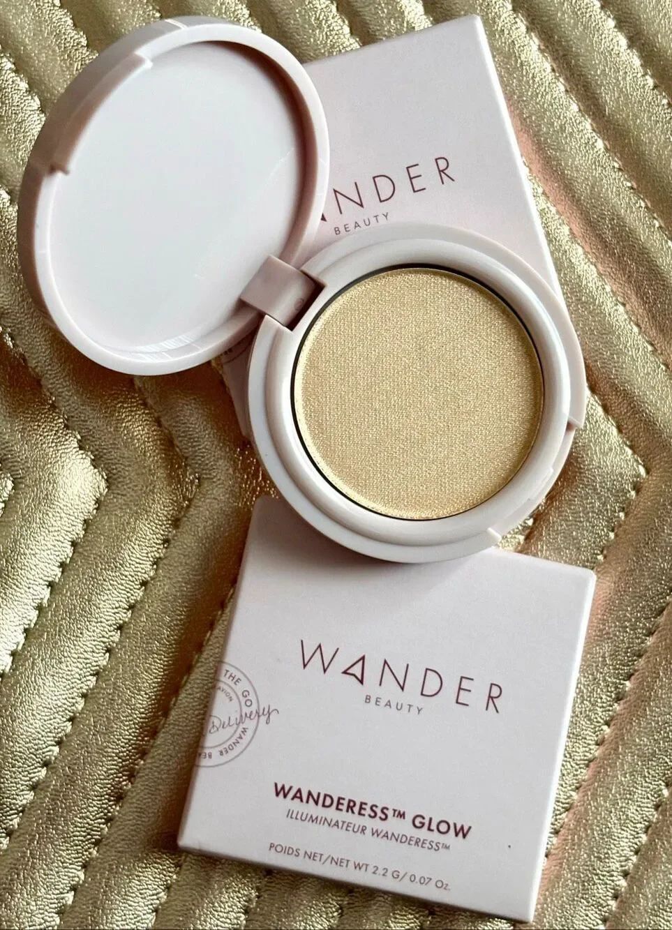 WANDER BEAUTY- NWTIB - Set of 2 Wanderess Glow Highlighter Minis/"Golden Hour"